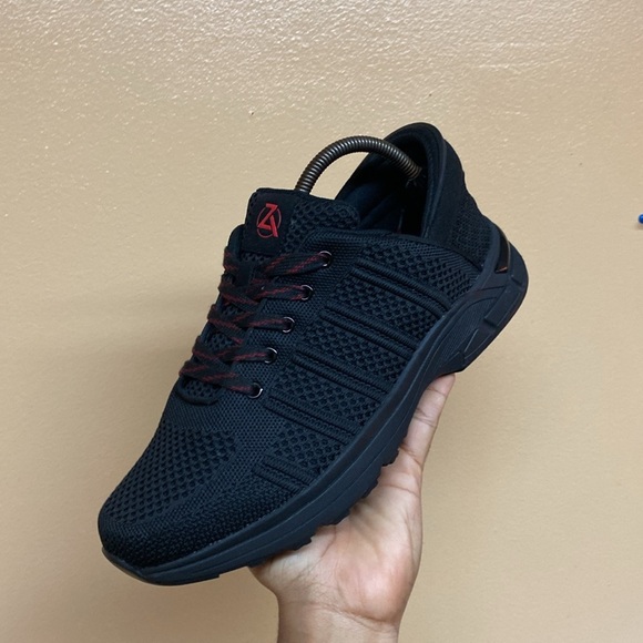 ZEBA Hands Free Slip On Sneakers Black Ember - Picture 13 of 17